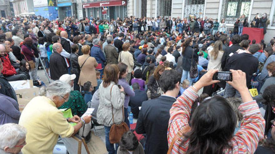 Asamblea de ´indignados´ en el Obelisco, el pasado mayo.