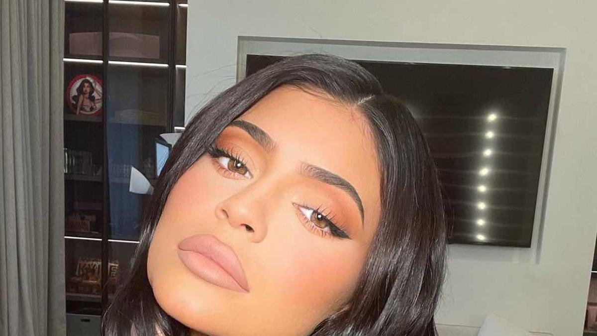 Kylie Jenner confirma que su maquillaje ahora es vegano