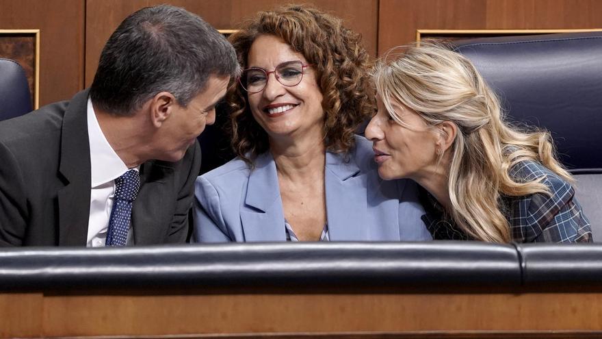 Sumar urge a Hacienda a reunirse con Yolanda Díaz para buscar una &quot;solución negociada&quot; a la crisis por el SMI