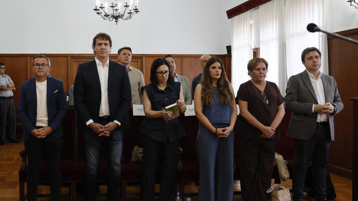 Archivo - Los nueve acusados del caso David Sánchez en el juicio de la Audiencia Provincial de Badajoz