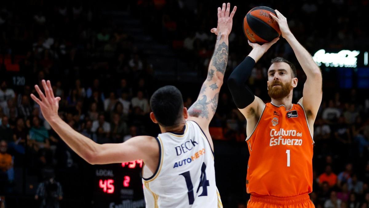 Gabriel Deck cayó lesionado de gravedad ante Valencia Basket