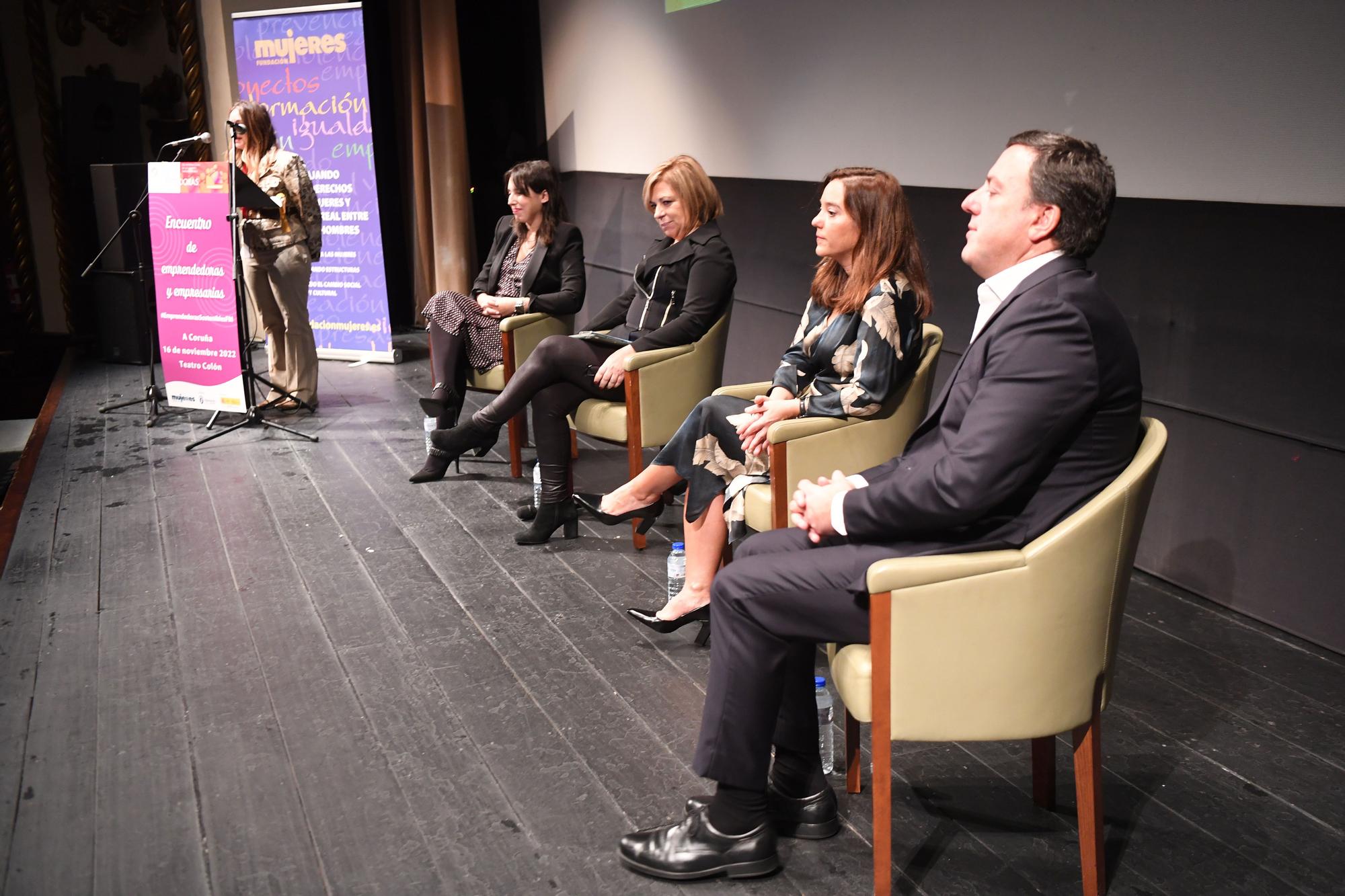 Encuentro 'Emprendedoras y desarrollo sostenible' en el teatro Colón