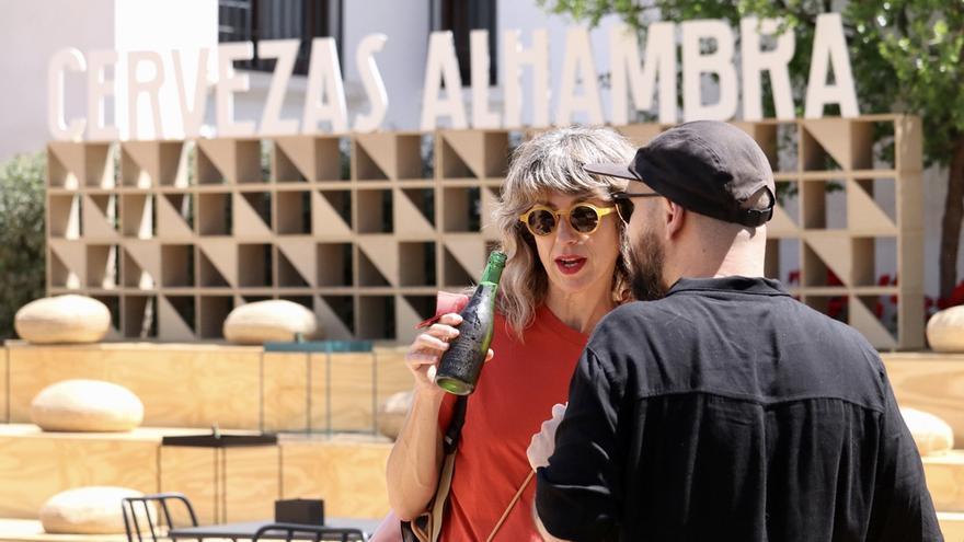 Un jardín para disfrutar del tardeo cervecero sin prisa