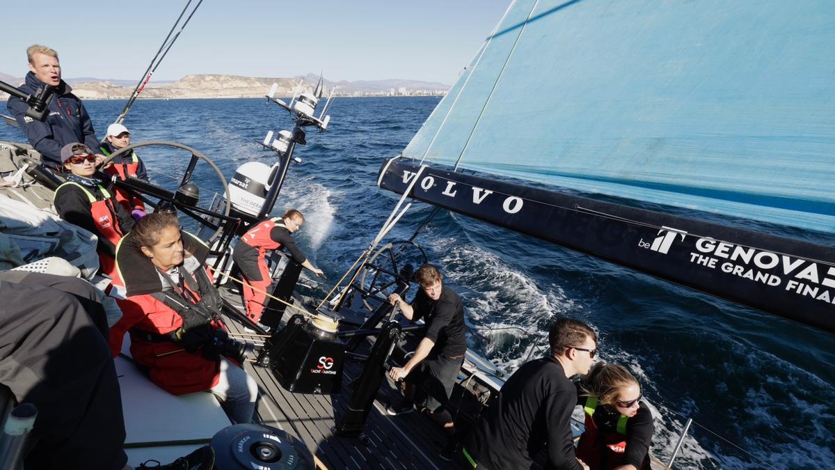 Las embarcaciones de la Volvo Ocean Race abandonan hoy Alicante rumbo a Cabo Verde