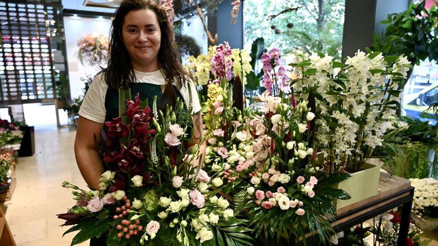 Las floristerías, desbordadas por Todos los Santos