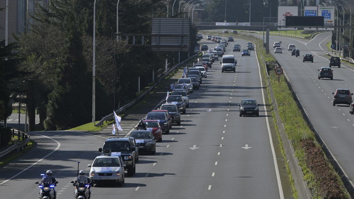 Caravana de protesta contra los peajes de la AP-9.