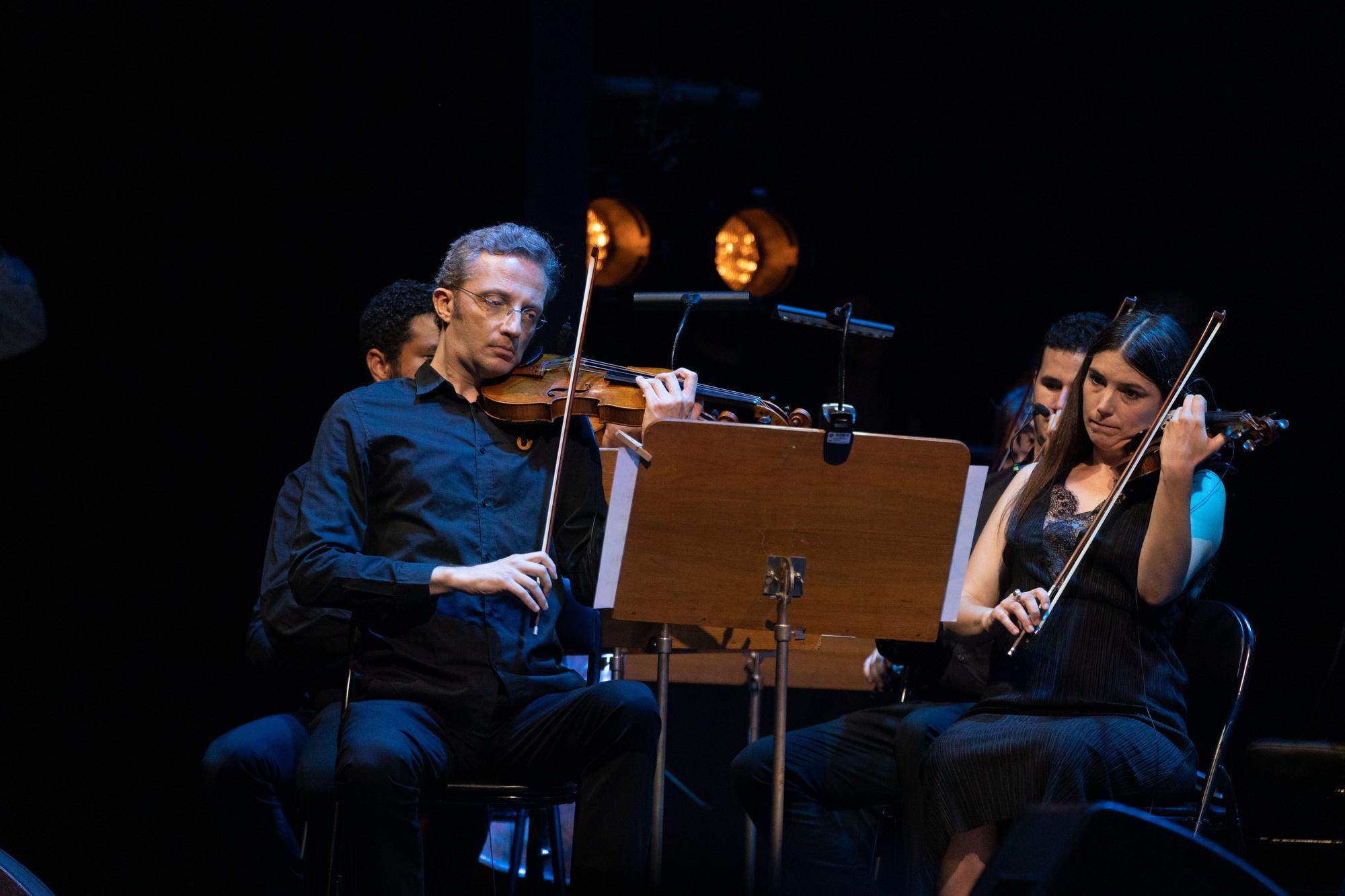 Pink Martini ha tornat a l’escenari de Peralada amb la veu de China Forbes