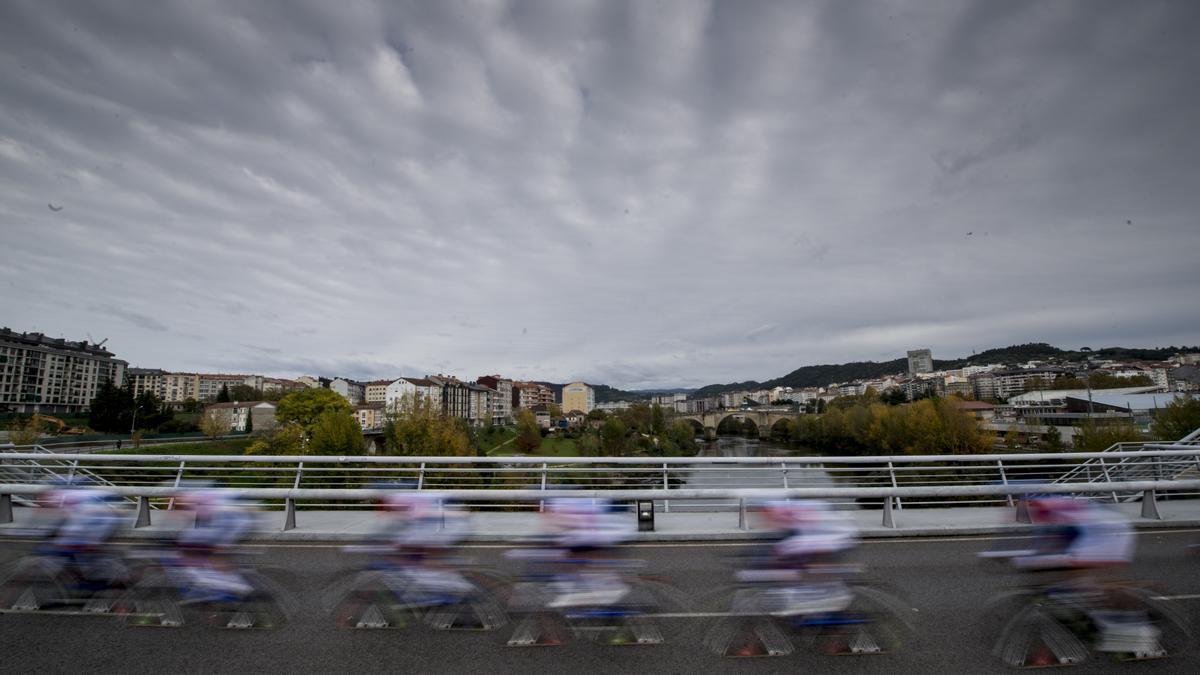 La vuelta a España a su paso por Galicia (Ourense)