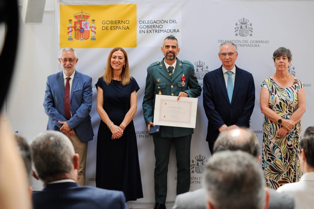 Las imágenes de la entrega de la Medalla al Mérito de la Protección Civil