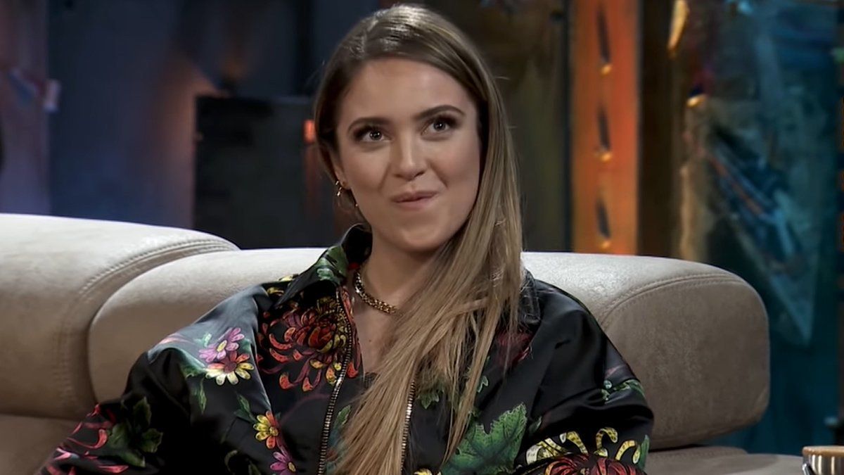 Ana Mena responde sobre su vida sexual y deja a Broncano con la boca abierta