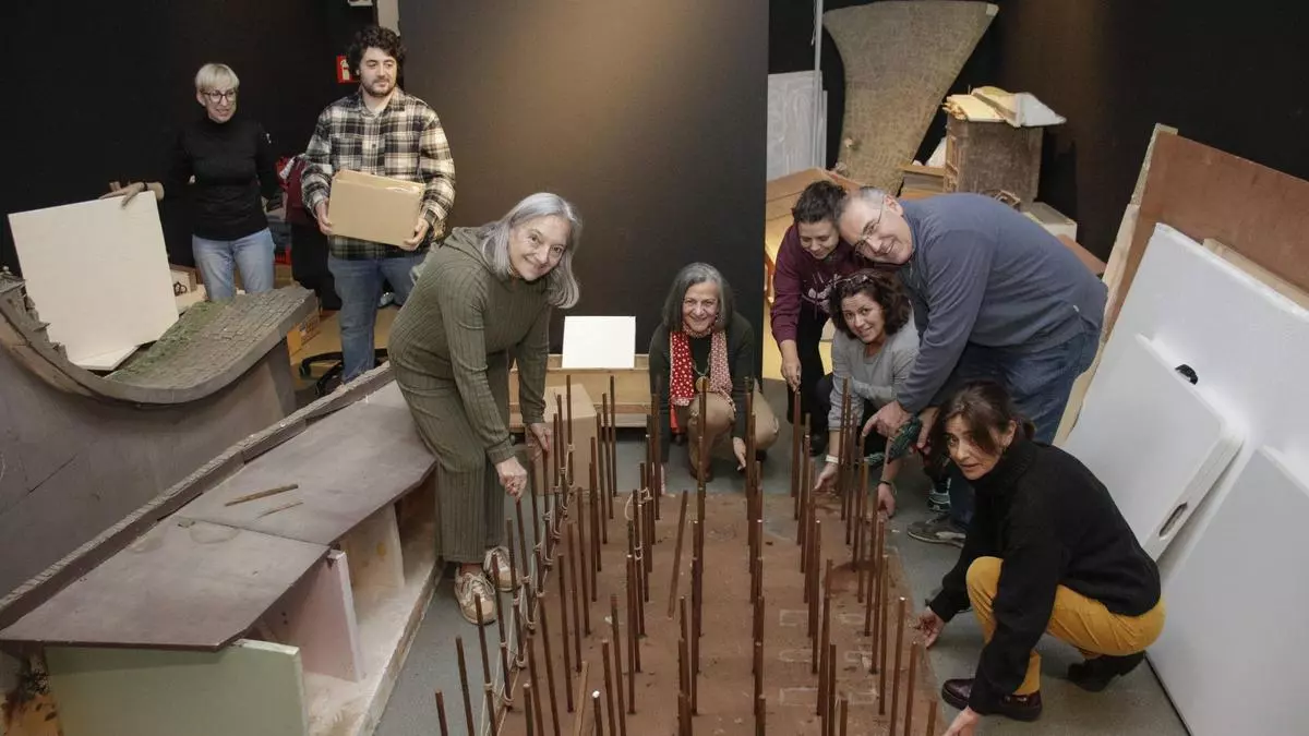 Gijón ya prepara su Belén monumental: cinco metros y medio de ancho por siete de largo que van “a llamar la atención”