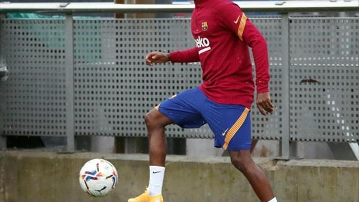 Ansu Fati, en un entrenamiento del Barça en la ciudad deportiva de Sant Joan Despí.