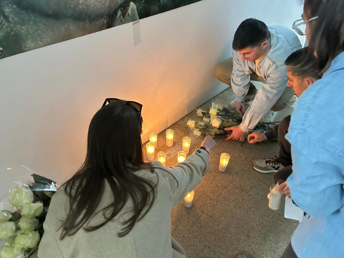 Fotogalería | Concentración del pueblo de Hornachos en apoyo a la familia de Francisca Cadenas