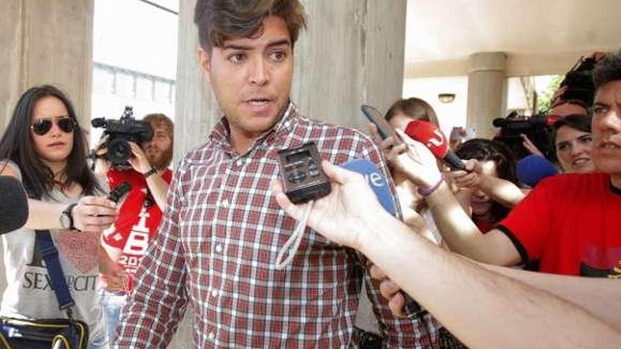 Adrián Varela, a la salida de los juzgados.