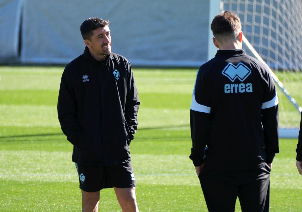 ¡Atención máxima! El entrenamiento previo en el SkyFi Castalia antes del Castellón-Almería