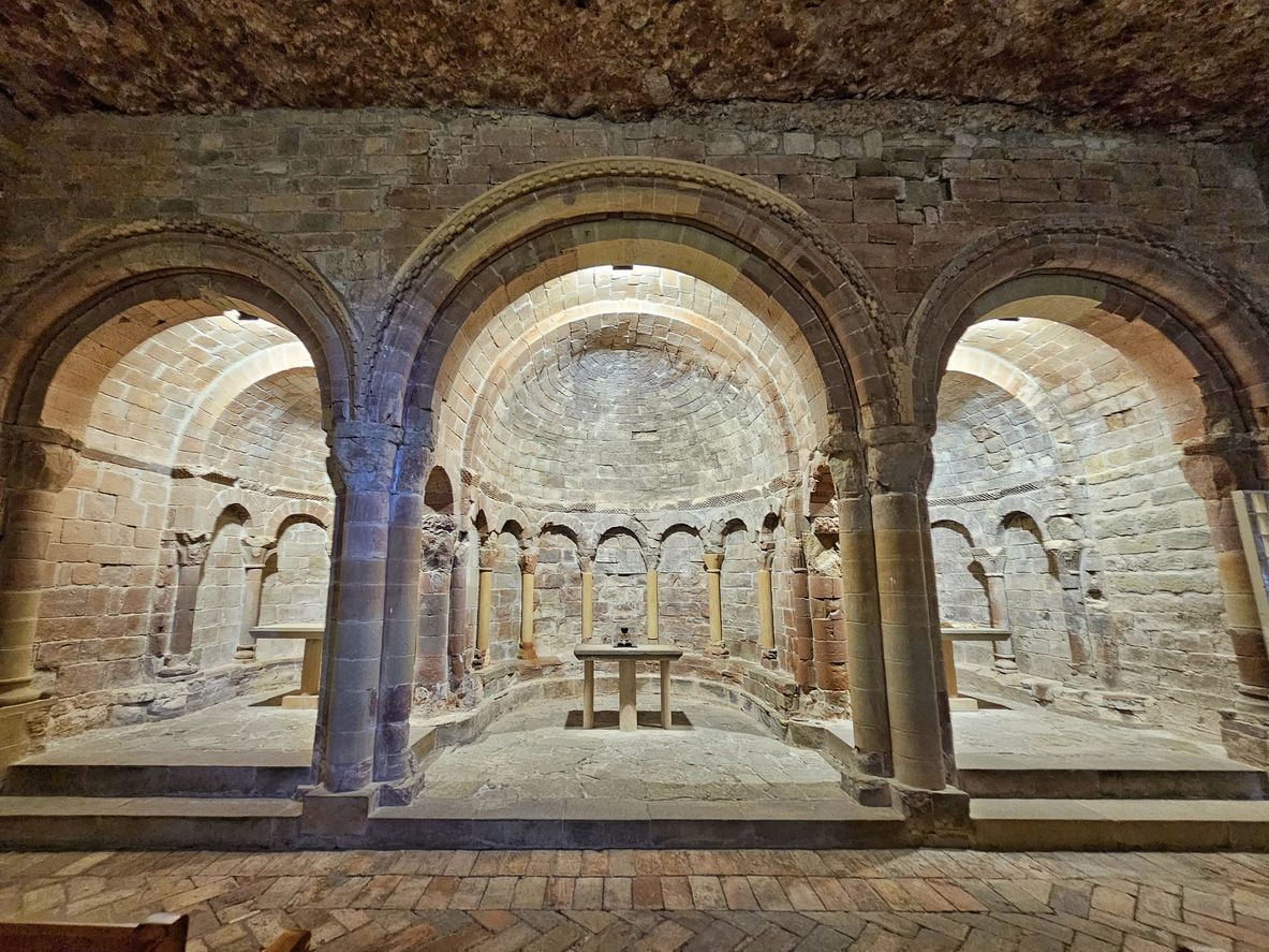 Un sorprendente conjunto monumental que esconde varias capillas e iglesias.