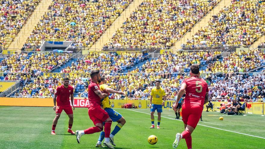 Un sol de justicia y una roja injusta