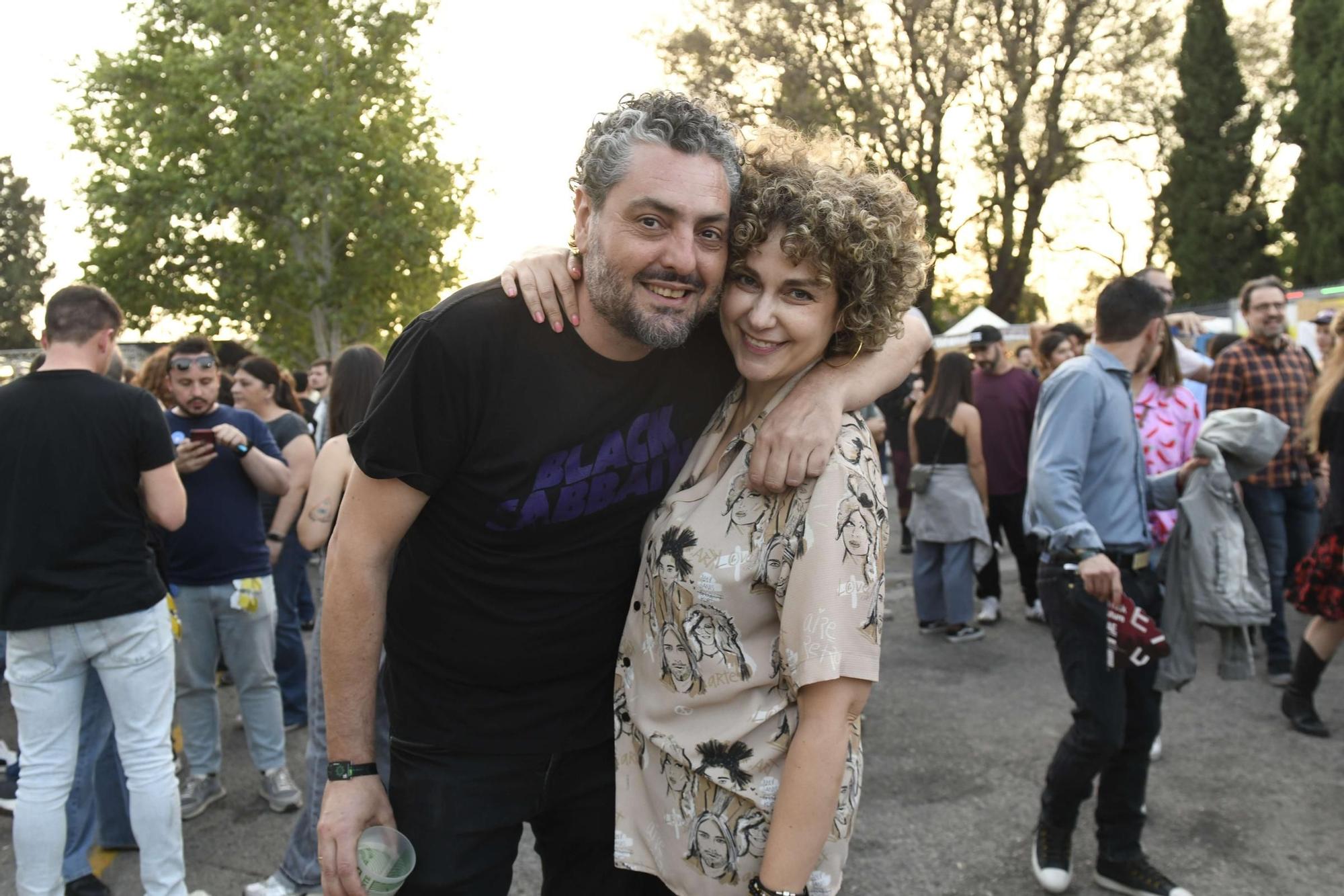 Actuación de Niña Polaca y ambiente en el Warm Up (III)