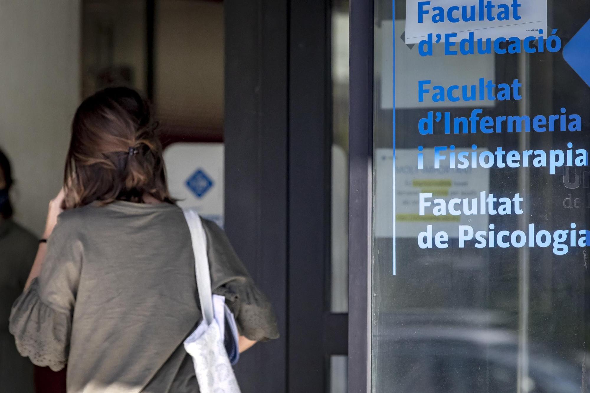 La UIB empieza el curso con tres profesores y 22 alumnos bajas por covid