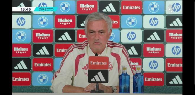 Villas-Boas: "Es una pena para Mourinho que esté el Barça"