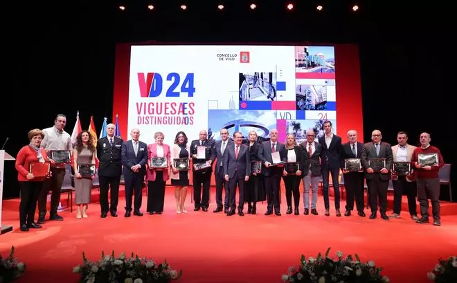 La gala de Vigueses Distinguidos y Medallas de Oro de la ciudad, en imágenes