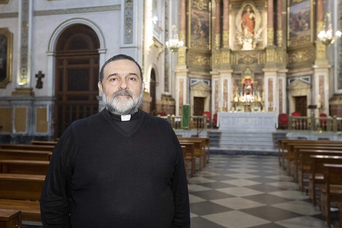 El profesor de la UCV y rector de la Basílica del Sagrado Corazón de Jesús de Valencia, el sacerdote Luis Miguel Castillo.