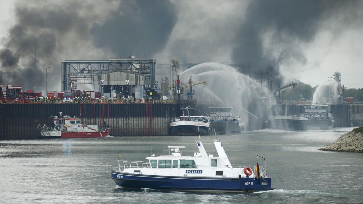 Firefighters try to extinguish fire at the factory of chemicals giant BASF in Ludwigshafen