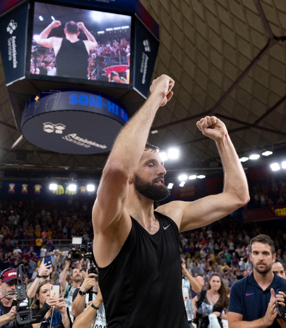 ¿Sera el último partido de Mirotic? Las imágenes más emotivas del jugador tras el segundo partido de la final ¿Sera el último partido de Mirotic? Las imágenes más emotivas del jugador tras el segundo partido de la final