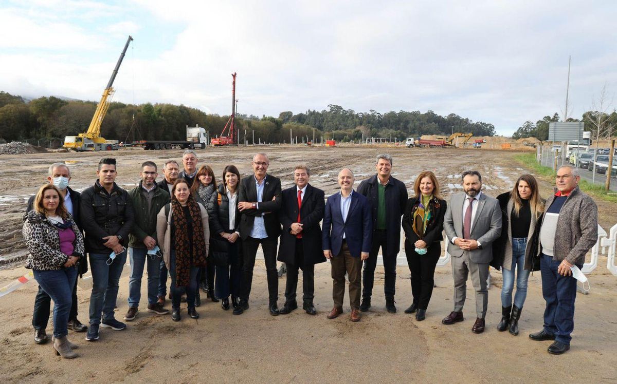 Así será el centro comercialNasas Nigrán. | // LÓPEZ REAL 21