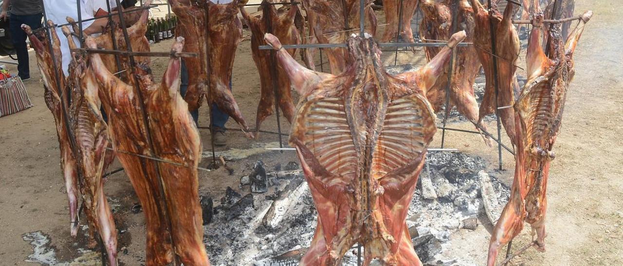 Asado del Carneiro ao Espeto. // Rafa Vázquez