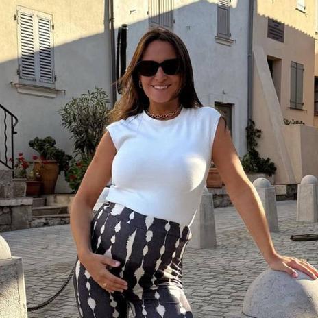 Marta Pombo se sincera sobre tener más hijos (tras dar a luz a las mellizas)
