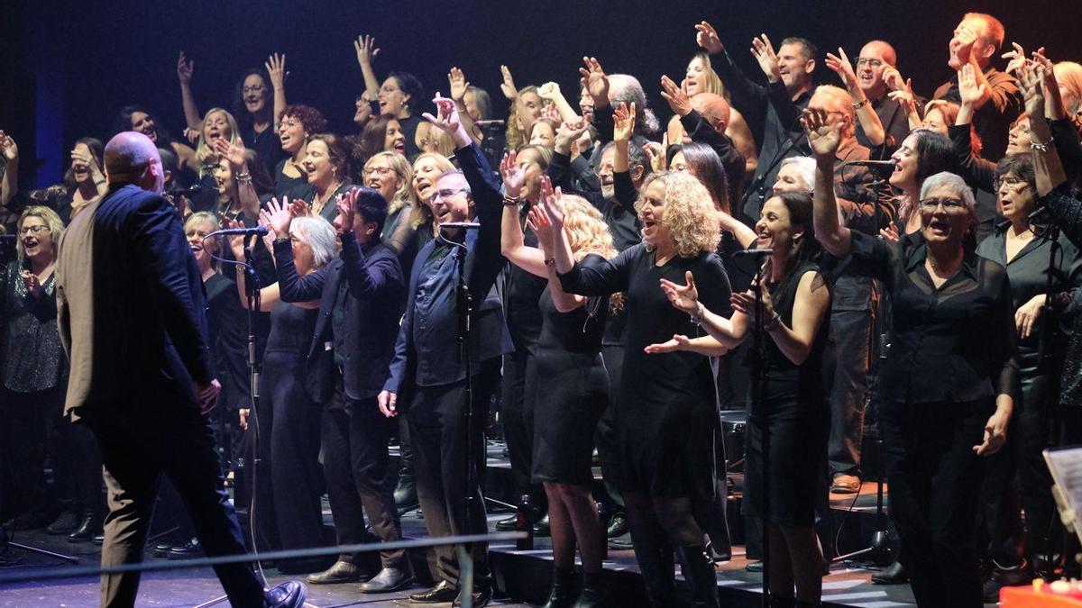 La formació coral Gospel Project en concert