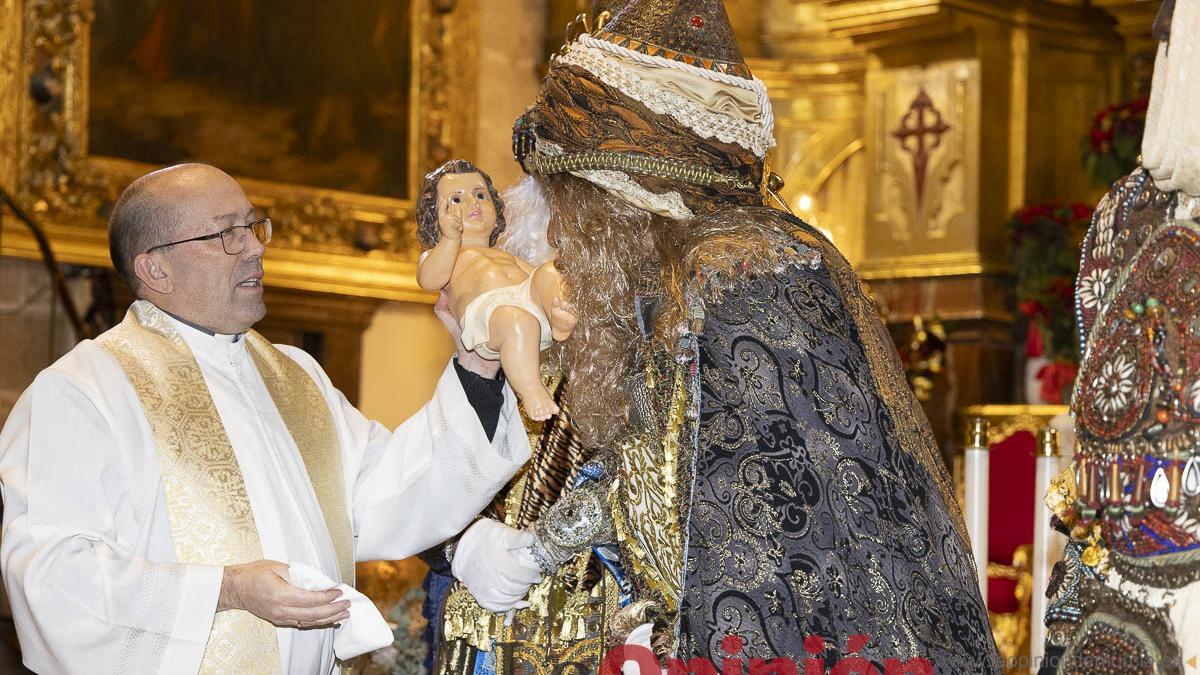 El rey mago Baltazar en la cabalgata de Caravaca de la Cruz.