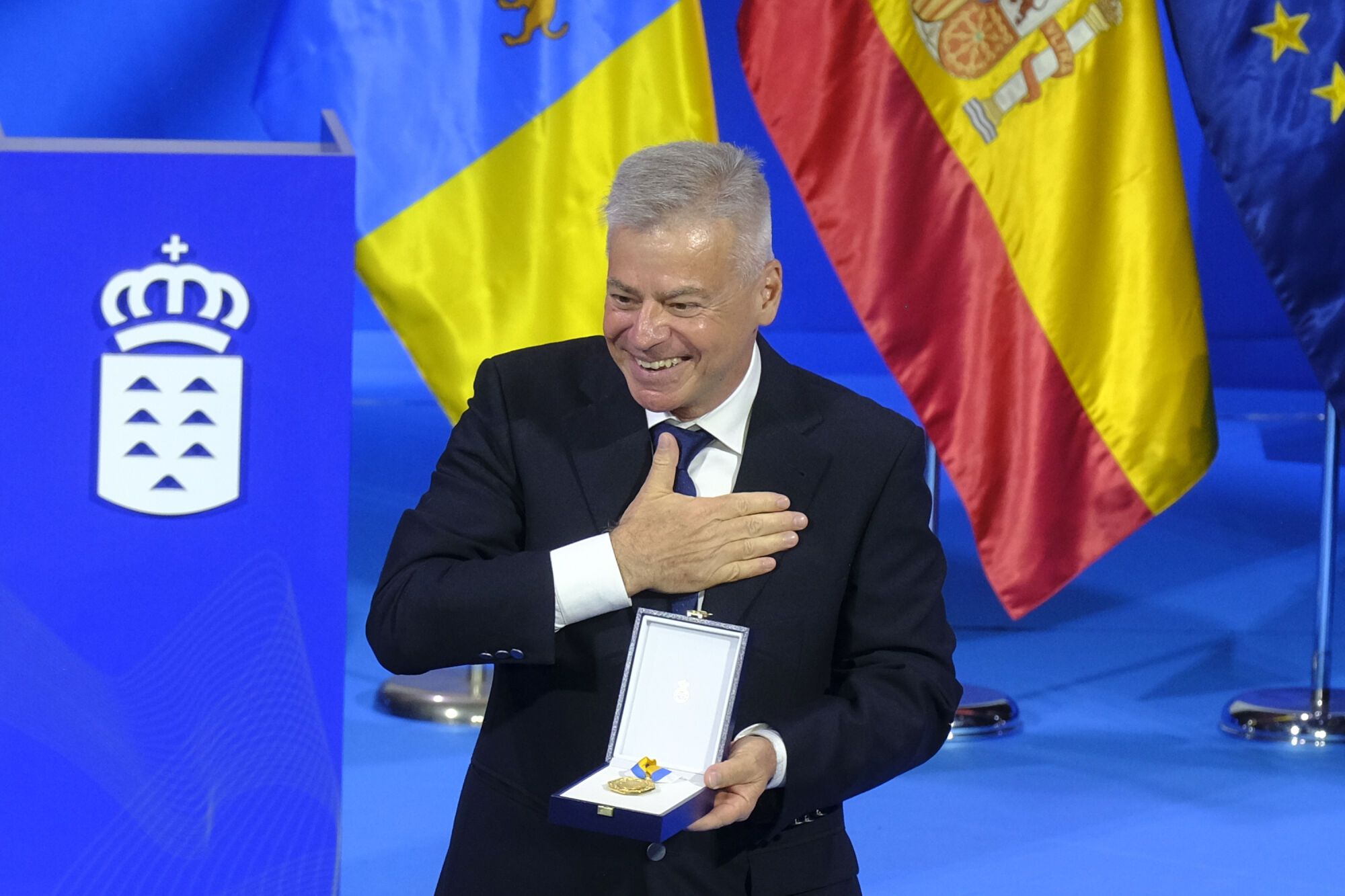 Acto Día de Canarias en el Alfredo Kraus