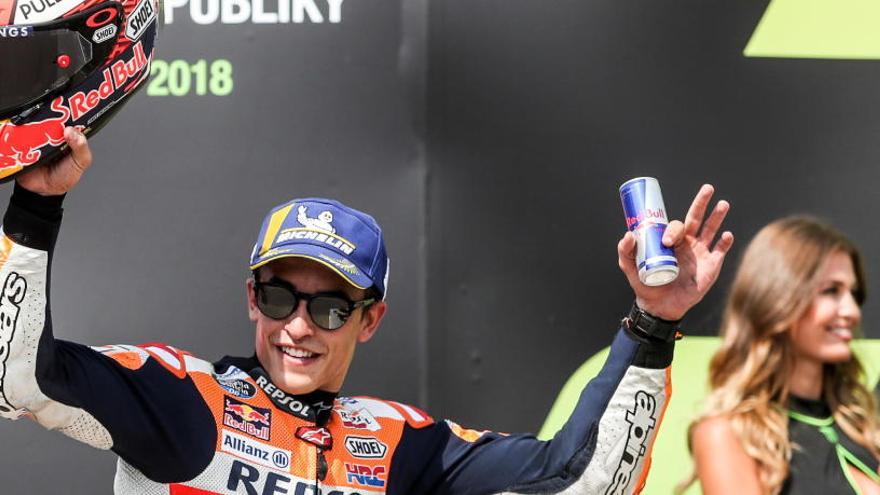 Márquez sigue como líder de Moto GP.