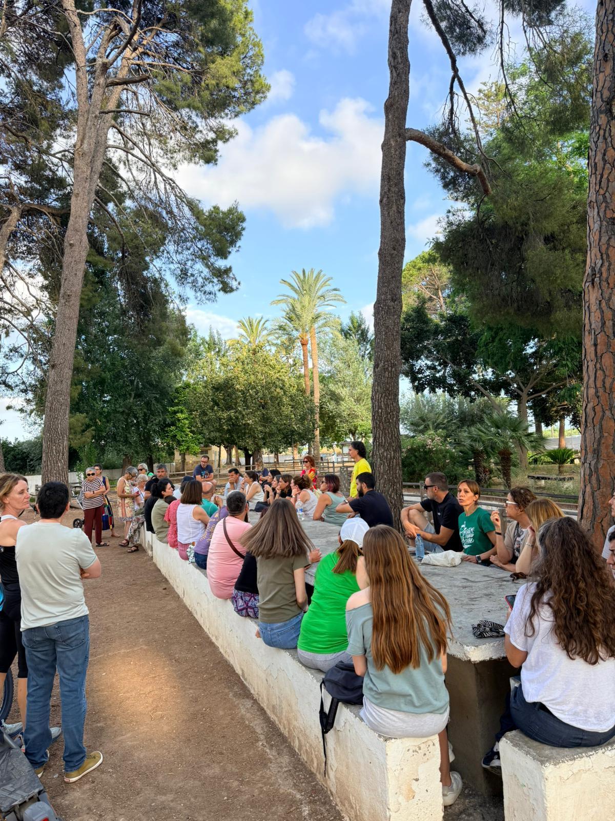 Asamblea del miércoles 3 de junio de 2026 en les Valls por la huelga educativa.