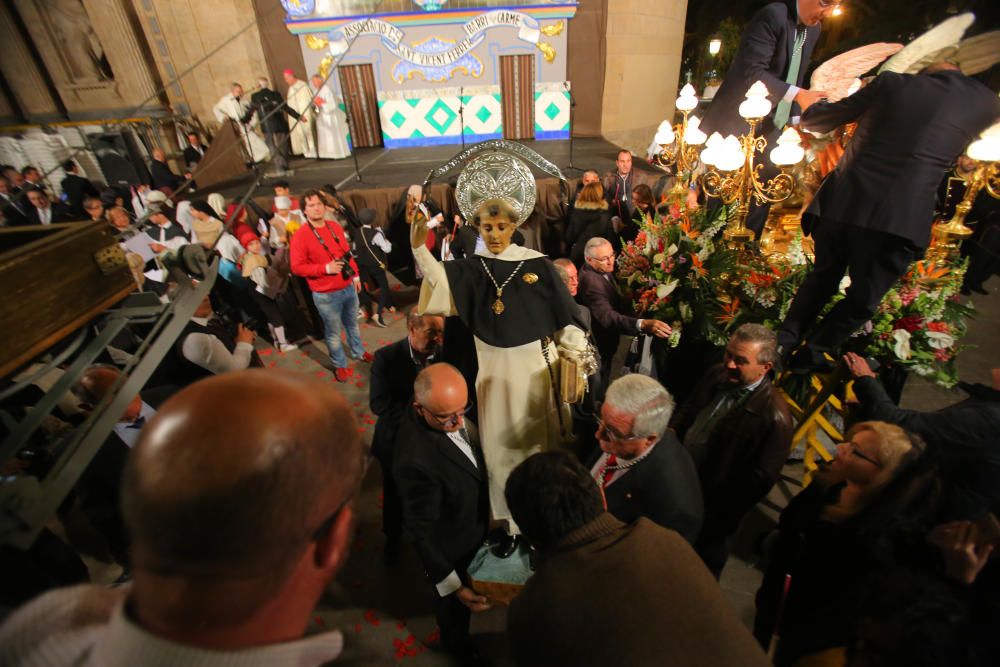 Subida a San Vicente en el Altar del Carmen