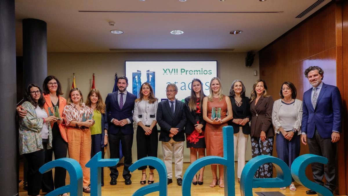Foto de familia de los Premios Atades 2026.