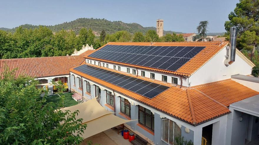 L&#039;Ajuntament de Sallent instal·la plaques fotovoltaiques a l&#039;escola Torres Amat