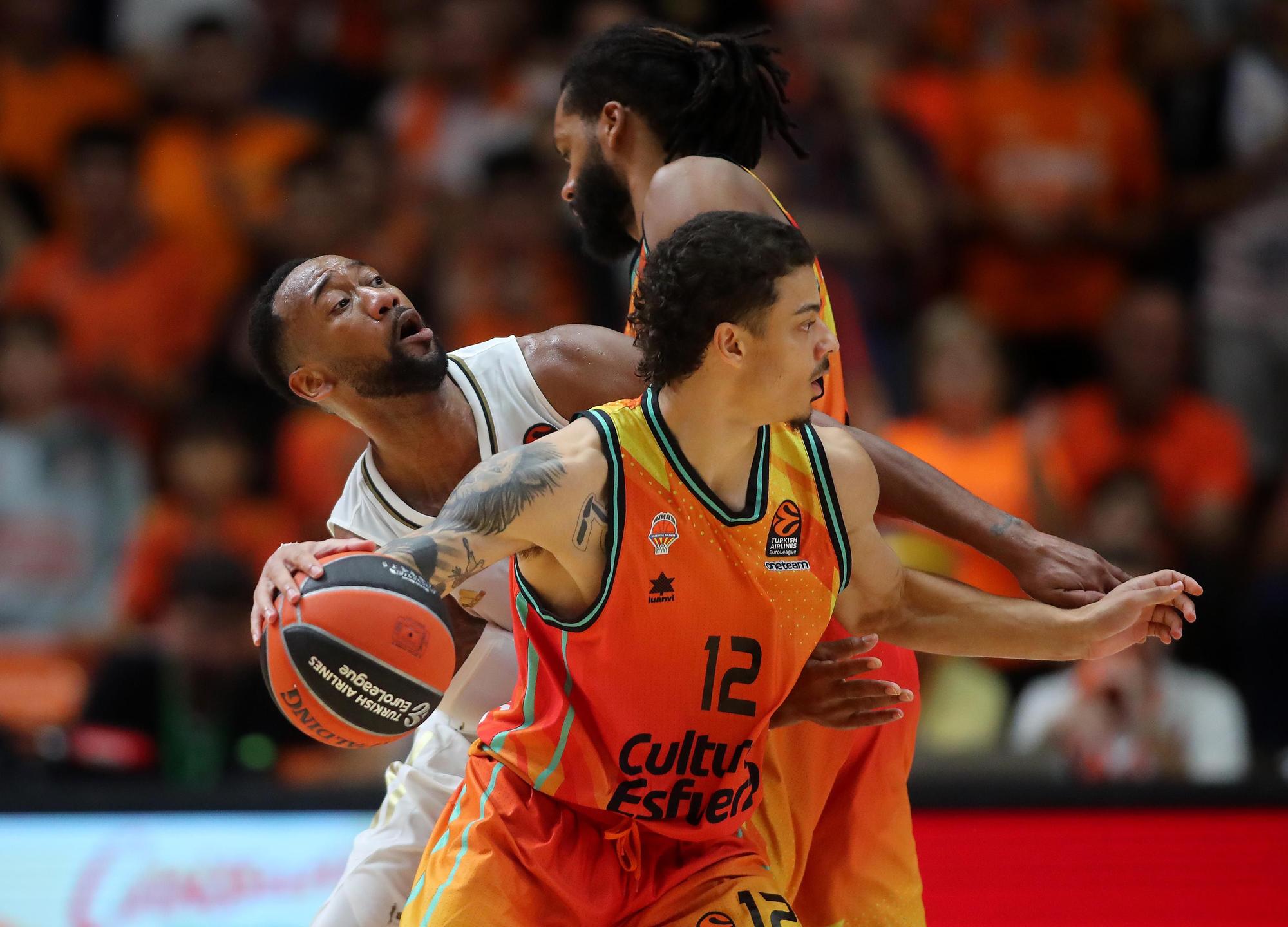 Valencia Basket vs LDLC Asvel