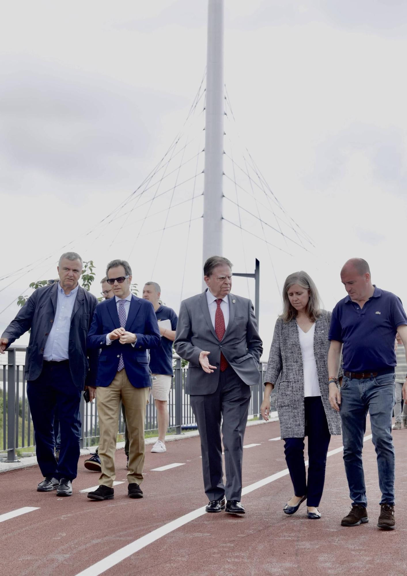 Inauguración del parque lineal de entrada a Oviedo por la "Y"