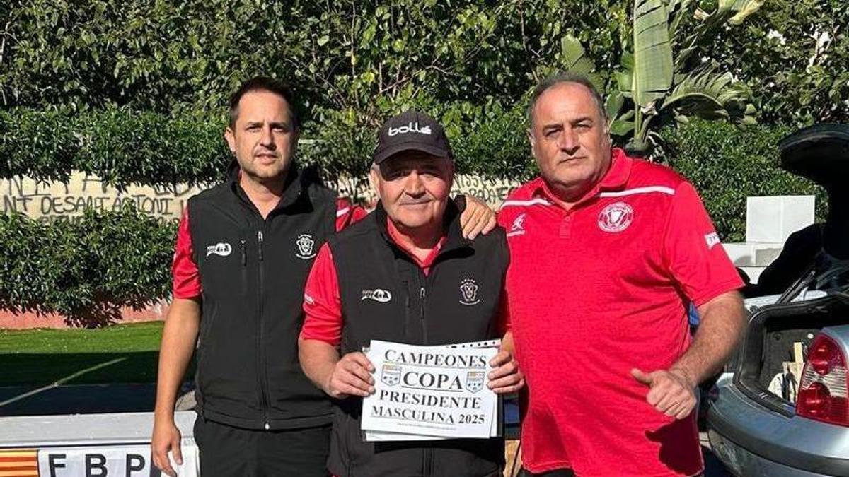 Los campeones de la categoría masculina de la Copa Presidente de Petanca 2025