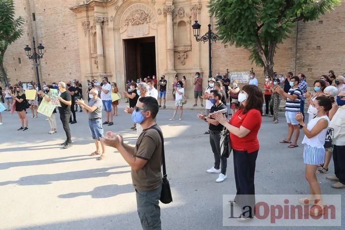 Totana protesta ante su vuelta a la fase 1