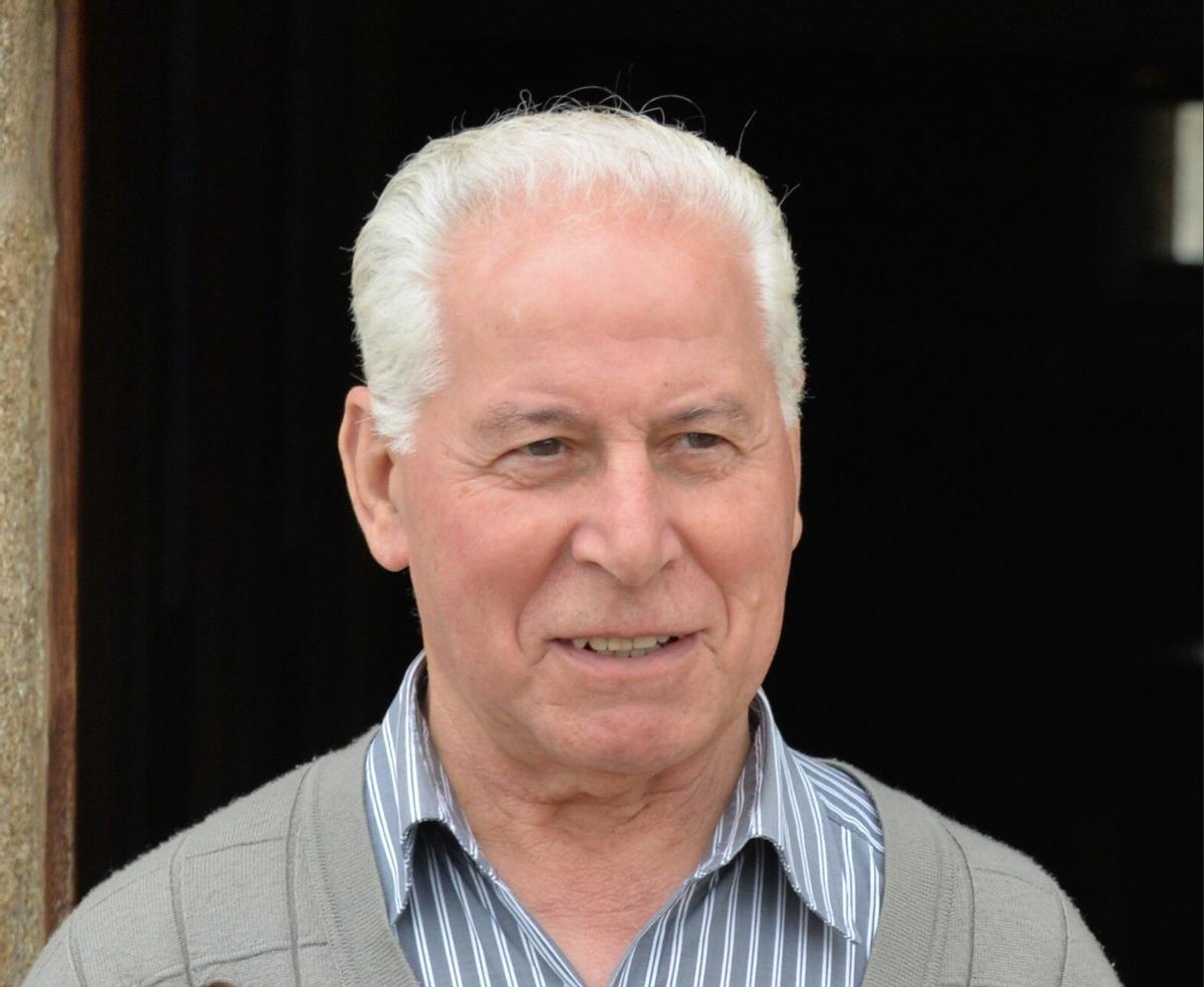 Pepe Ferreiro García, antiguo párroco de O Burgo