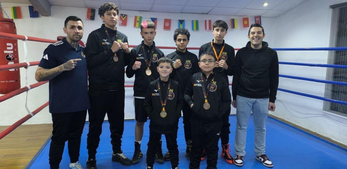 La Escuela Cachorros Boxing Club participó en el Campeonato de España de Schoolboys.