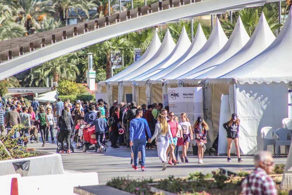 "Un paseo por la ciencia" en Torrevieja