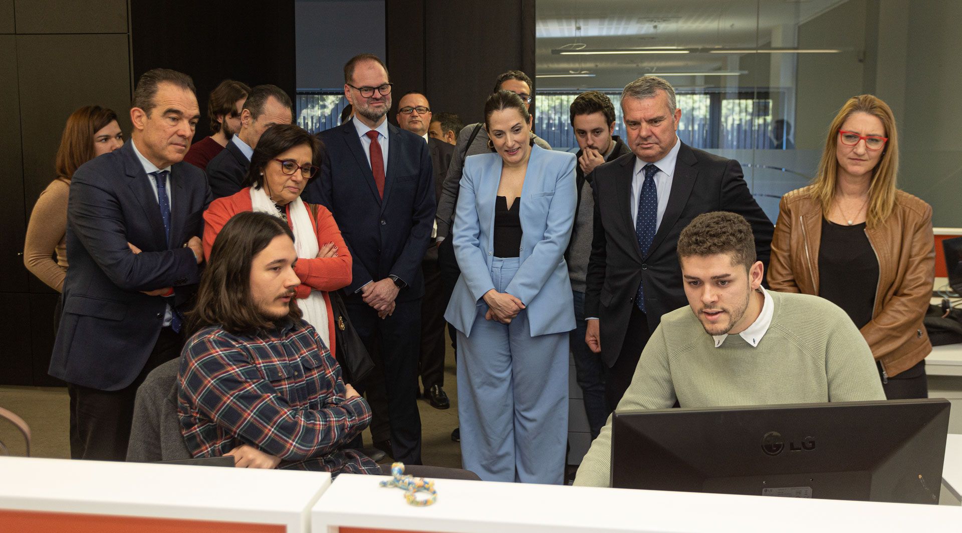 DXC inaugura su centro de avanzado de ingeniería de software en Alicante