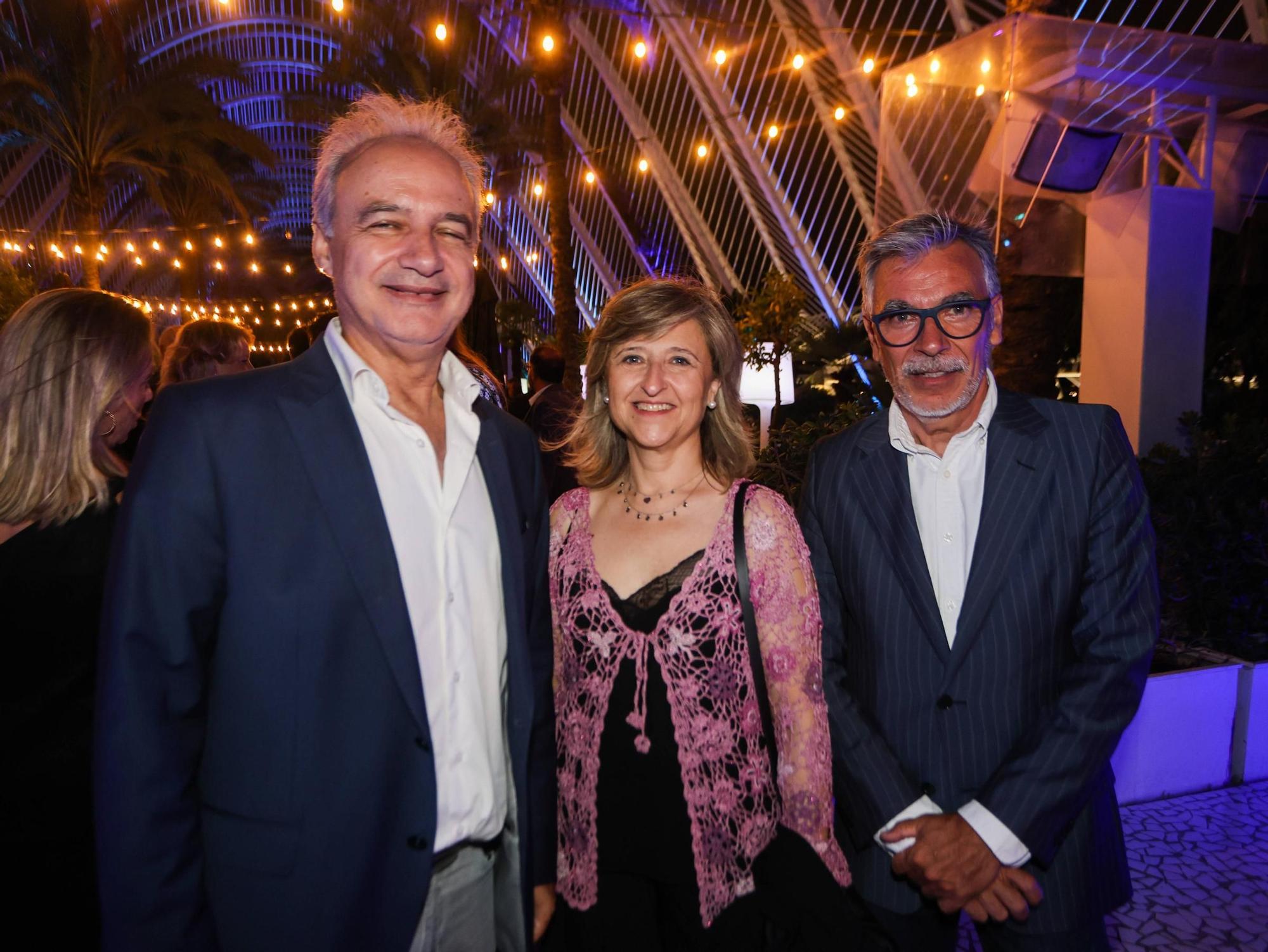 Ricardo Gabaldón, Carmina Febré Valero y José Vicente Ferrer.jpg
