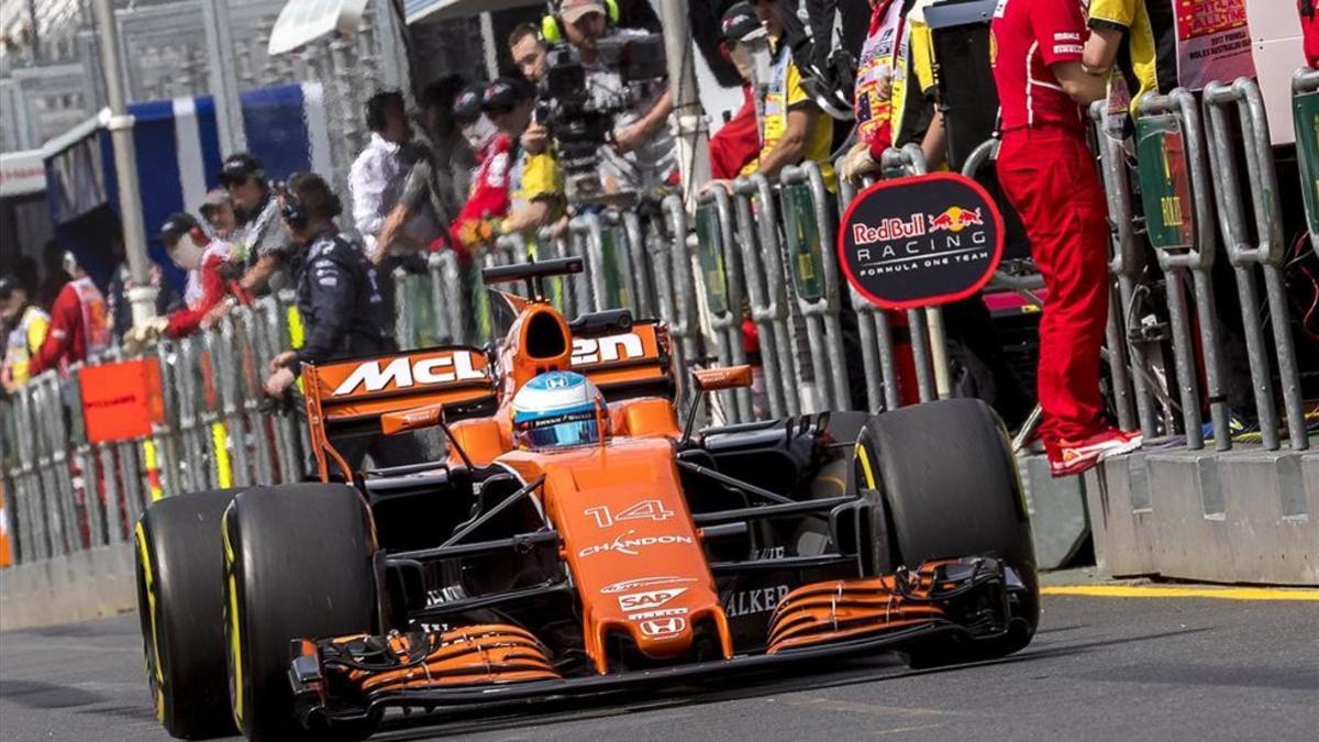 Alonso, durante la sesión en Melbourne
