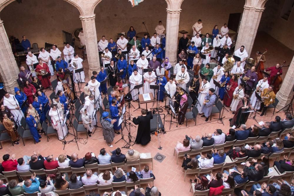 La Unió Musical d'Alaquàs interpreta "La Fulla de Malva".